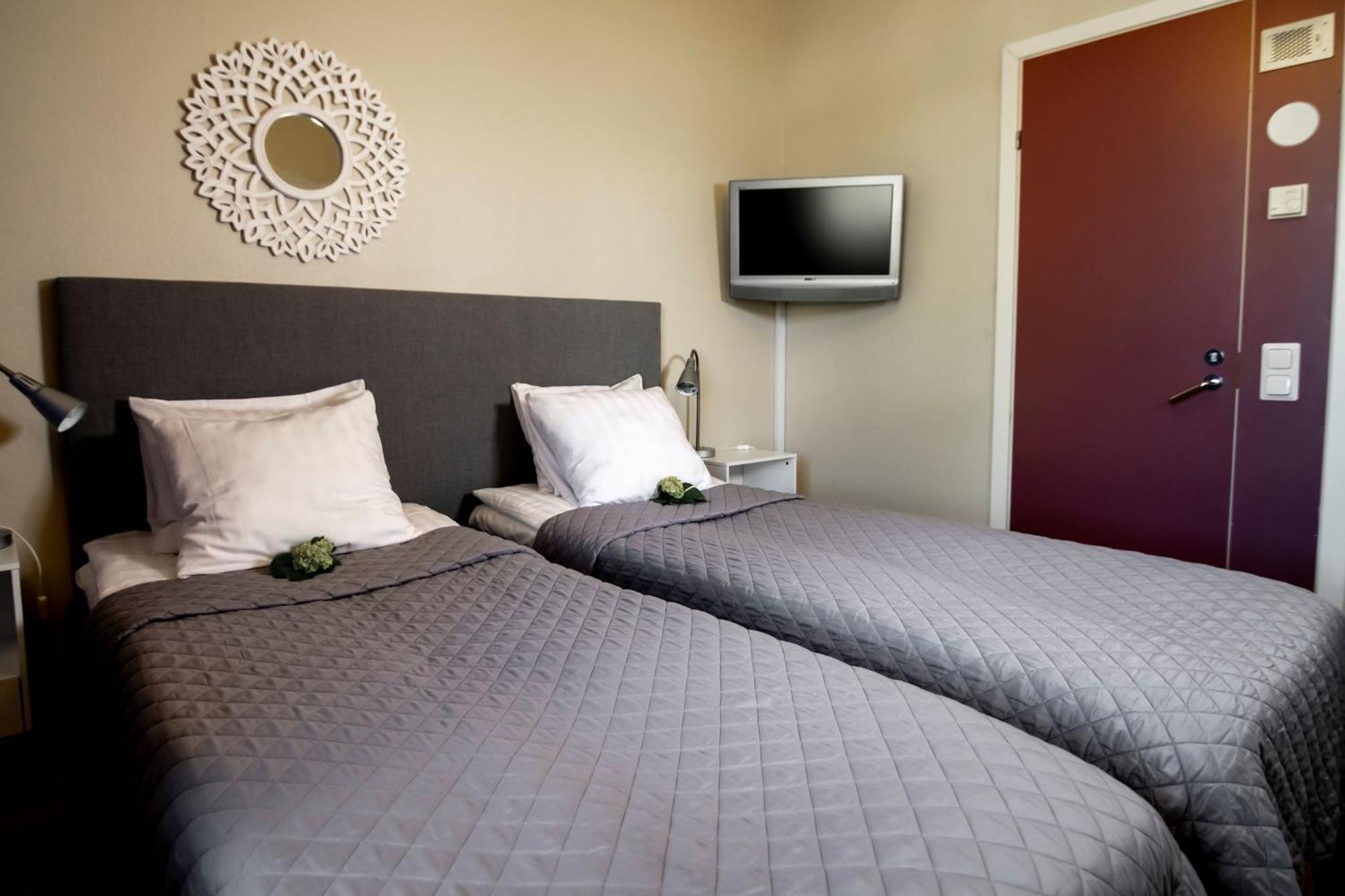 Ik Hotel & Camping Keuruu Bilik gambar