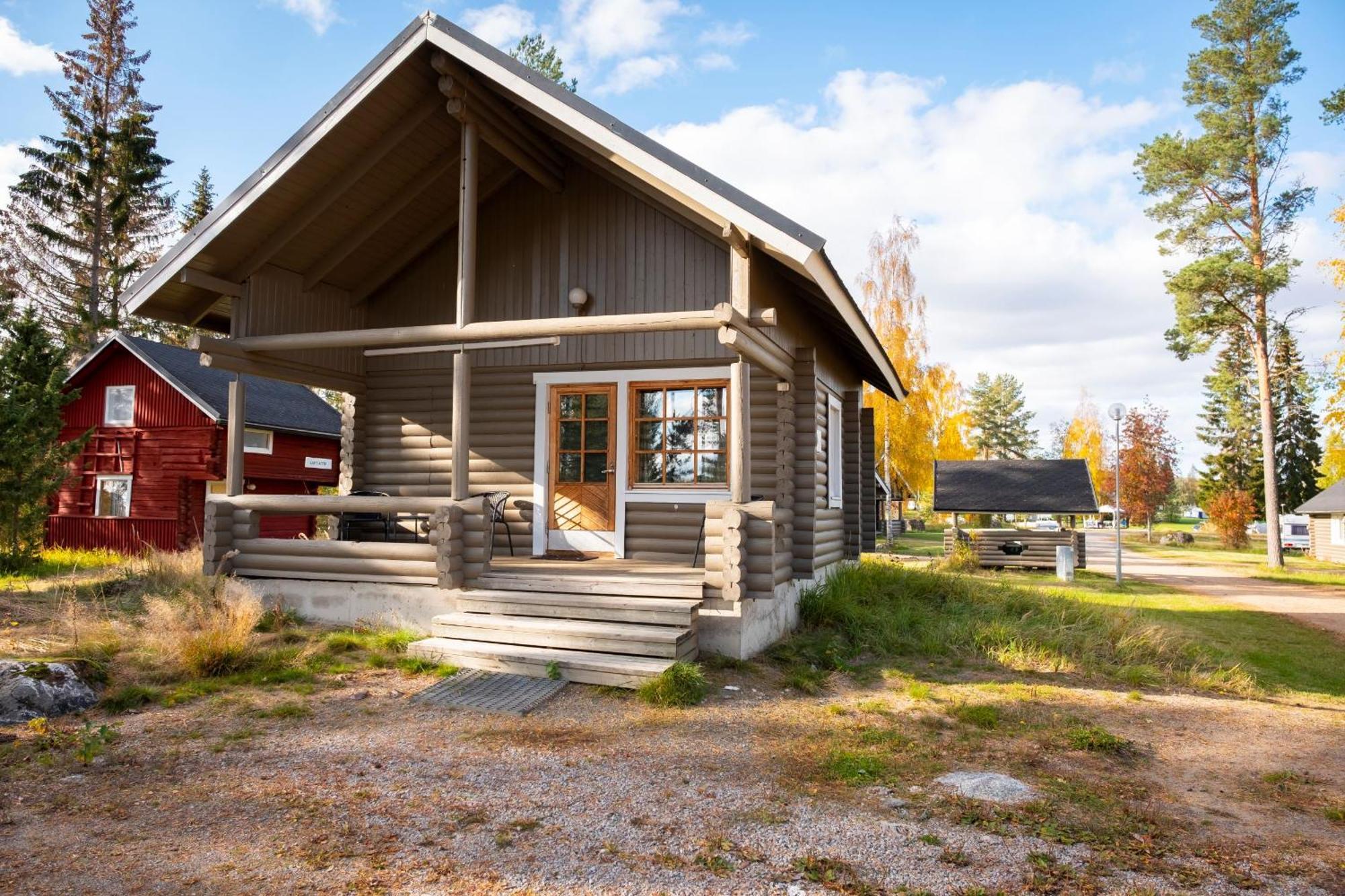 Ik Hotel & Camping Keuruu Bilik gambar